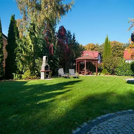 Bursztynowa 4 アパート ポッドンビエ